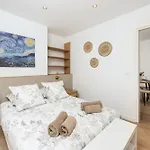 Апартаменти Castel Ii - Agreable Deux Pieces - Centre Мантон