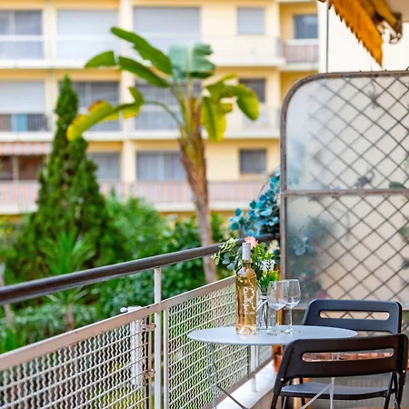 Appartement Castel Ii - Agreable Deux Pieces - Centre