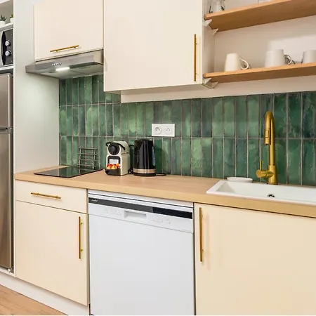 Castel Ii - Agreable Deux Pieces - Centre Apartment *