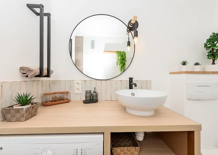 Castel Ii - Agreable Deux Pieces - Centre * Menton