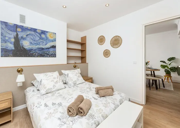 Διαμέρισμα Castel Ii - Agreable Deux Pieces - Centre Μεντόν